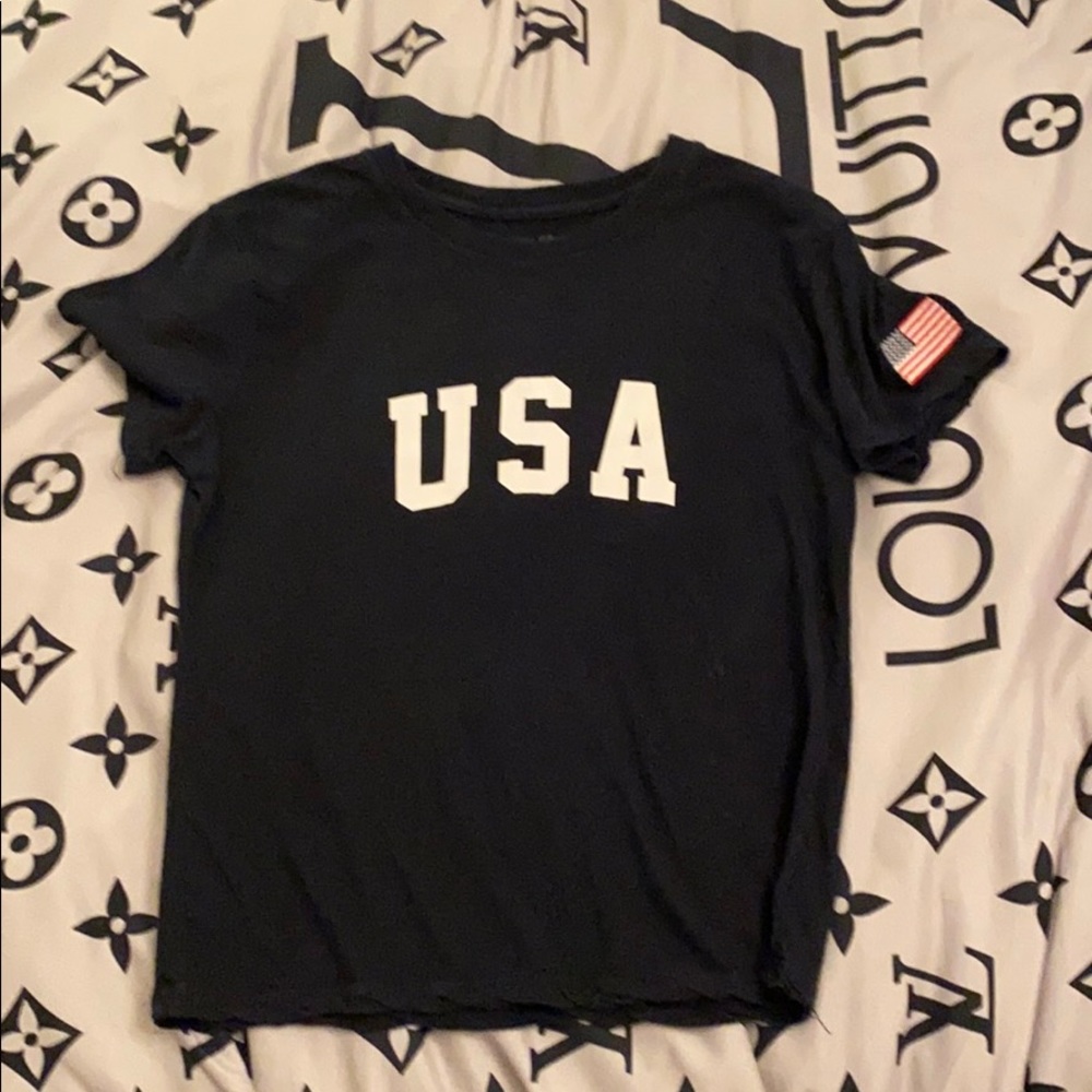 Brandy melville t shirt